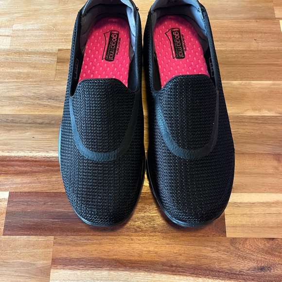 Skechers Go Walk 3 women’s black slip on size 8 - Picture 11 of 13